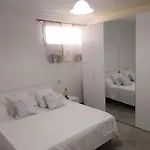 Nyaraló Residenza Rosa Maria *