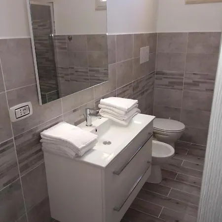 Residenza Rosa Maria * אורוסיי