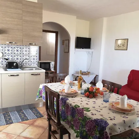 Residenza Rosa Maria * אורוסיי