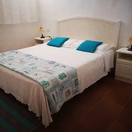 Residenza Rosa Maria 펜션 *